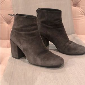 Stuart Weitzman gray suede booties